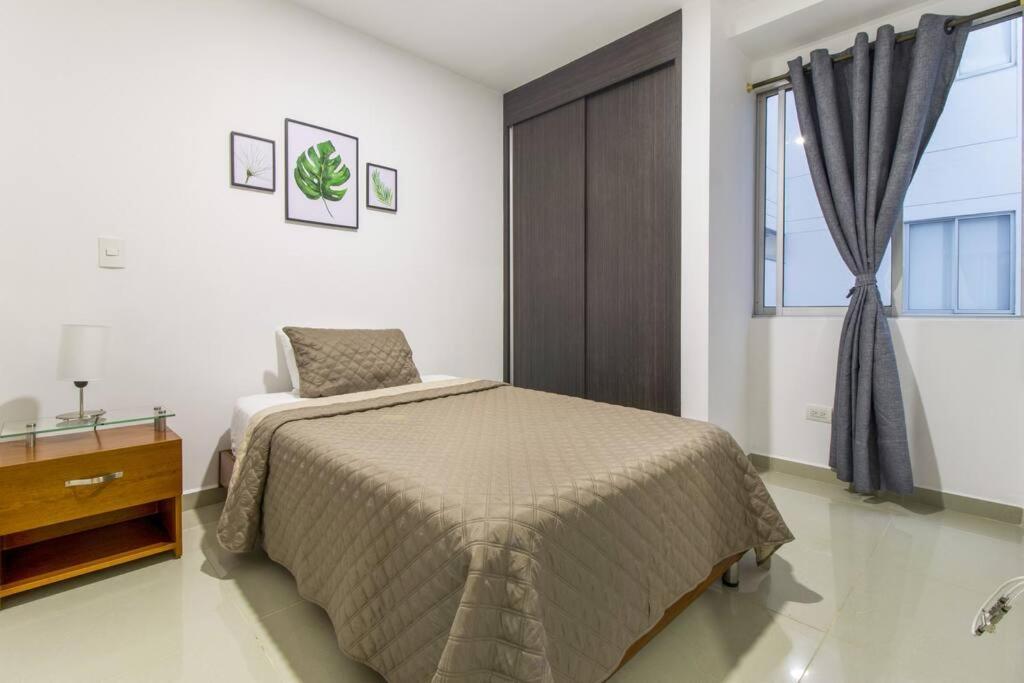 Amplio Apartamento En Calasanz - Estadio Medellin Ngoại thất bức ảnh